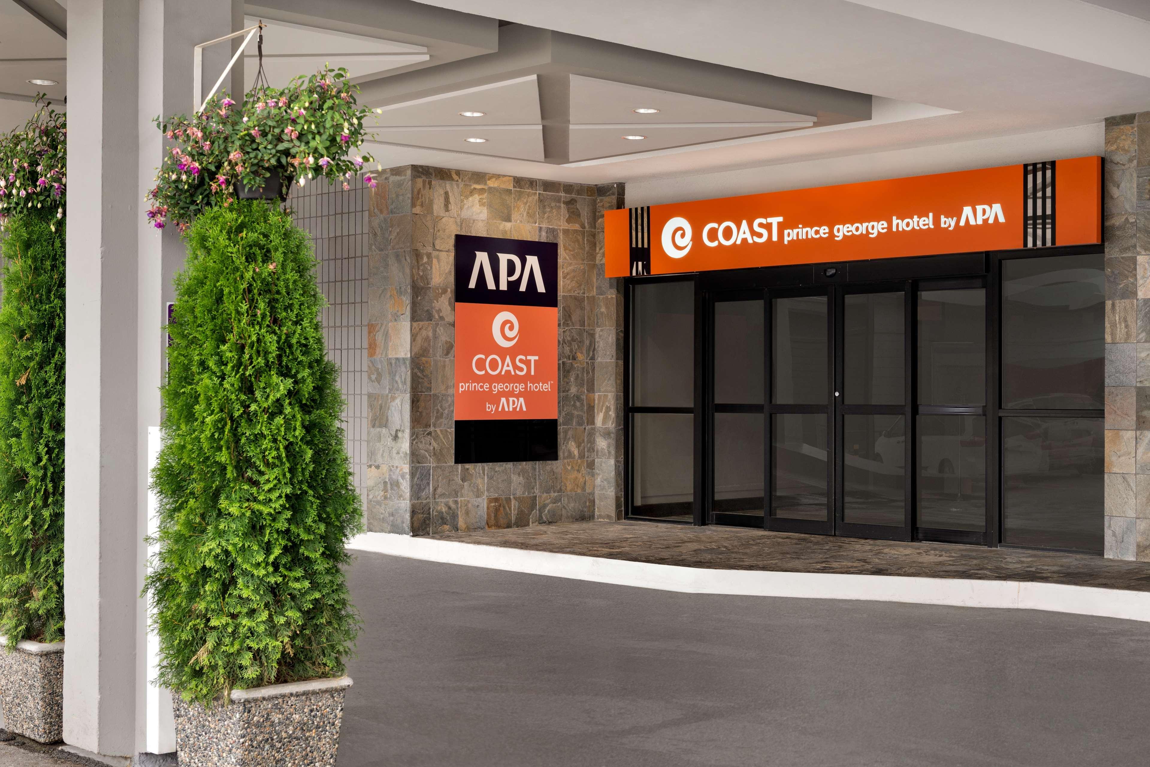 Coast Prince George Hotel By Apa Exterior foto