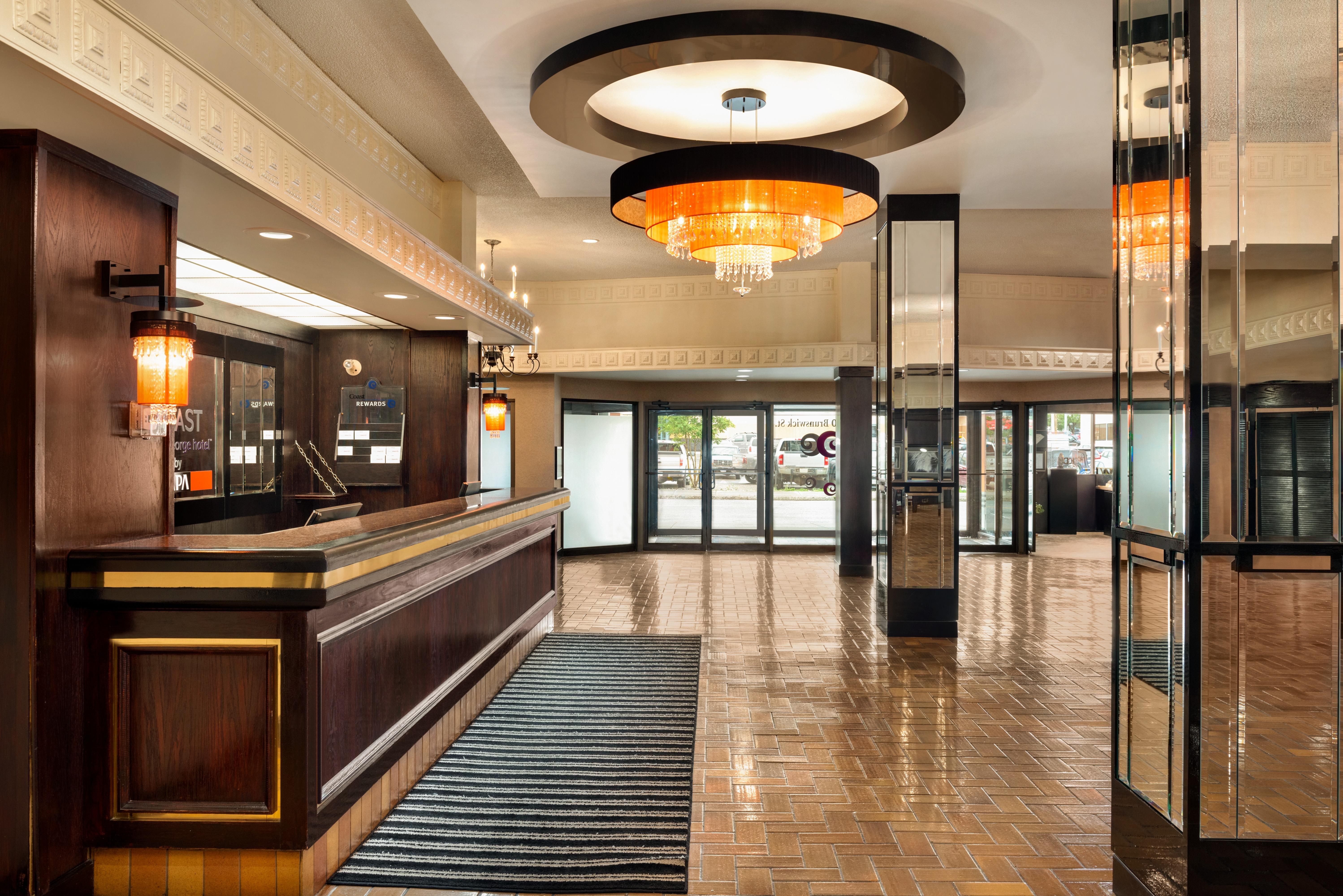 Coast Prince George Hotel By Apa Exterior foto
